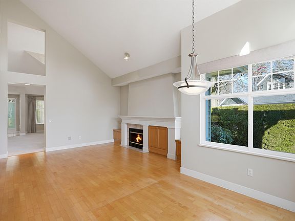 4th image of 5900 Ferry Rd #2