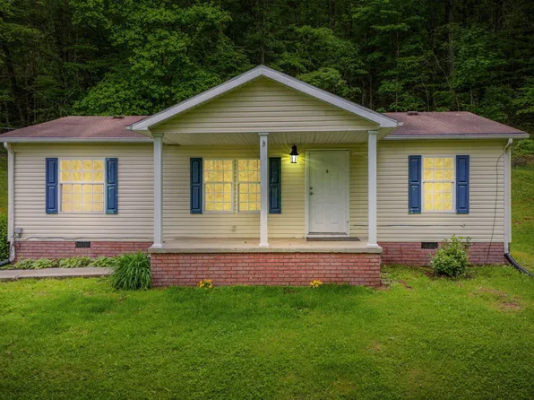 118 Berry Hill Rd, Elizabethton, TN 37643