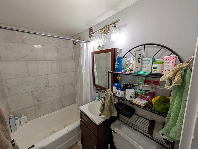 4 Commonwealth Ct #9 — Photo 13
