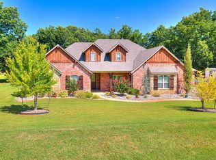 15323 Falling Water Trl, Luther, OK 73054