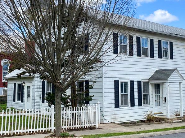 203 S 5th St