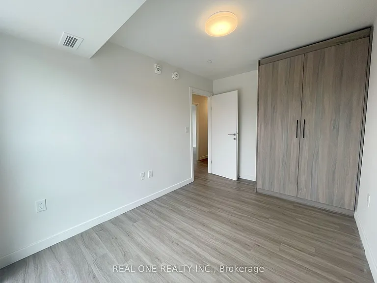 49 Walnut St S #1205 — Photo 18