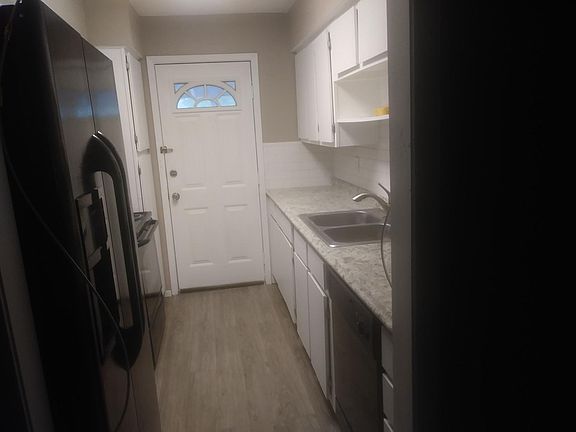 2nd image of 5634 Birchmont Dr APT D