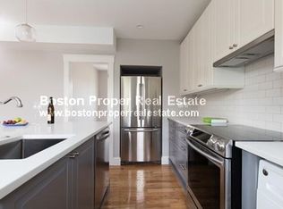 30 Montebello Rd #381, Jamaica Plain, MA 02130