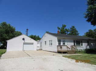 215 Mathews Dr, Gilbert, IA 50105