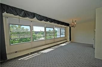 4th image of 333 W Meyer Blvd APT 613