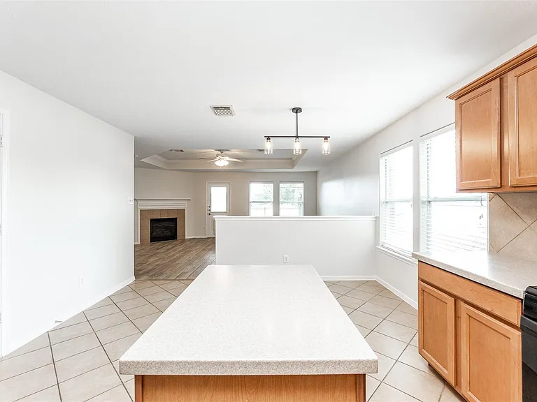 24515 Cornell Park Ln — Photo 11