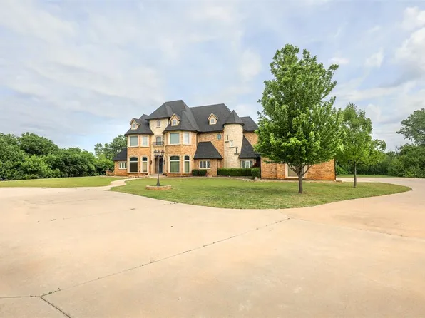 1826 County Road 1210, Tuttle, OK 73089