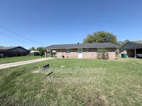1524 Ruby Ln, Sulphur, LA 70663