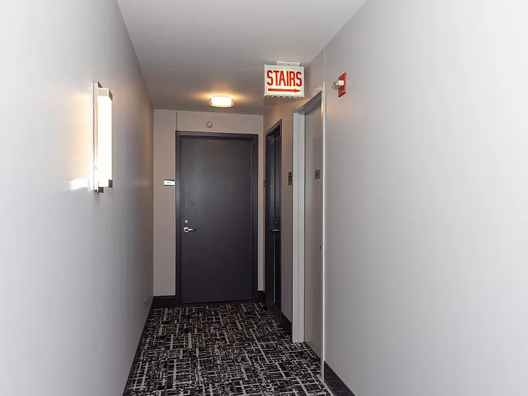 2 E Erie St #2014 — Photo 18