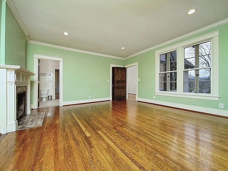 3944 Woodlawn Dr — Photo 27
