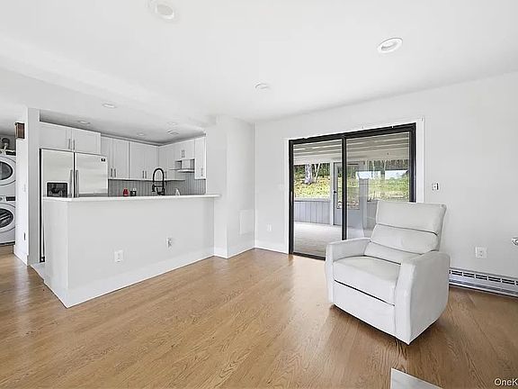 5th image of 38 Marjorie Dr #O