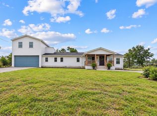 13323 Palm Rd, Neosho, MO 64850