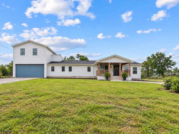 13323 Palm Rd, Neosho, MO 64850