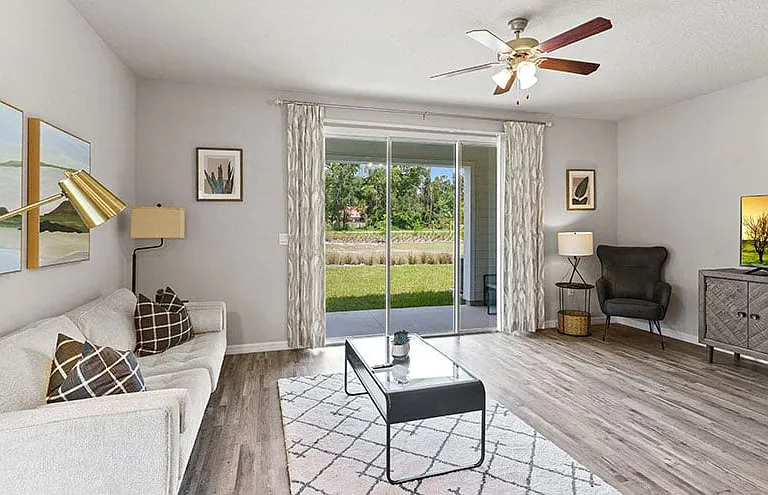 Enclave at Tara Greens Townhomes — Photo 9