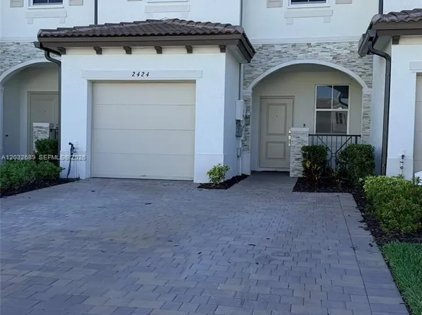 2424 SE 29th St, Homestead, FL 33035