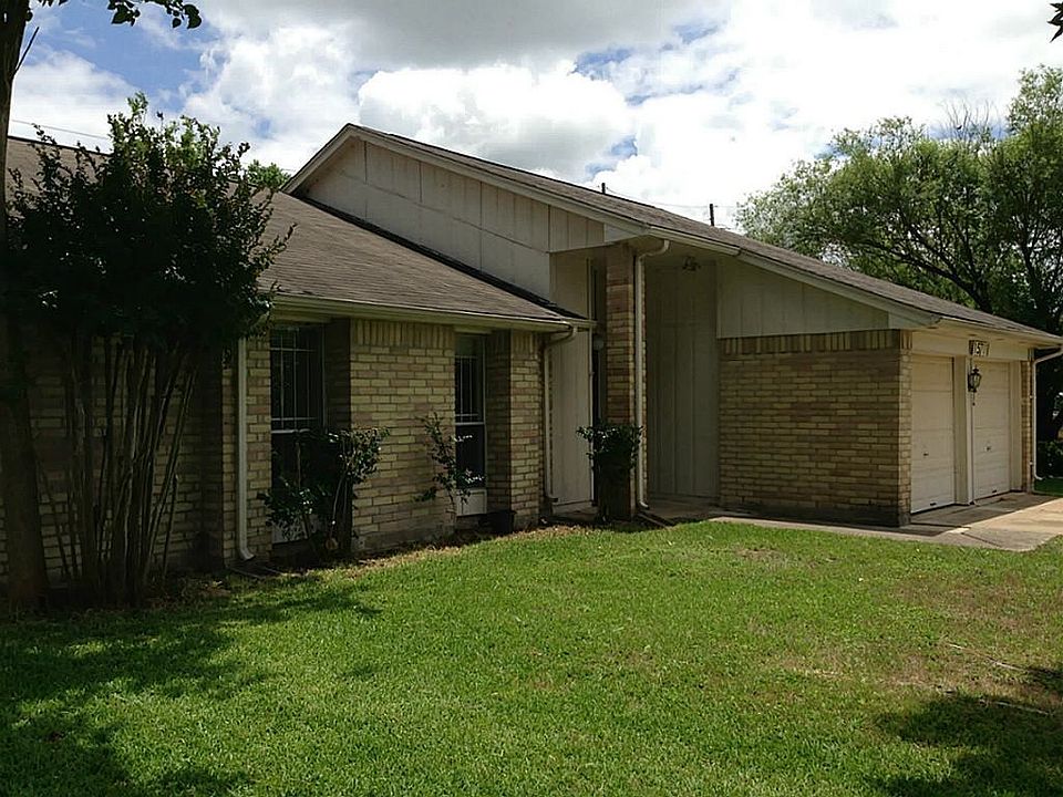 1st image of 15711 Tammany Ln