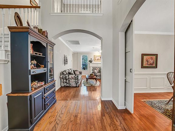 4th image of 9706 Haven Crossing Ct