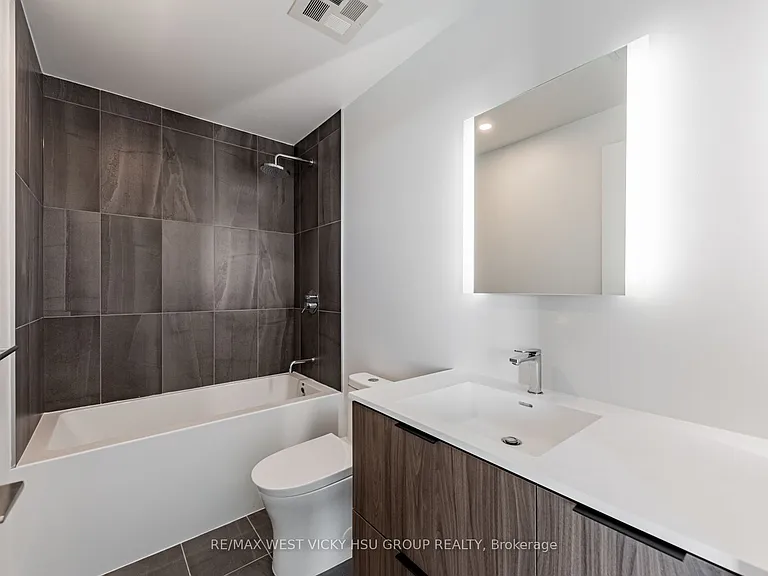 185 Alberta Ave #810 — Photo 13