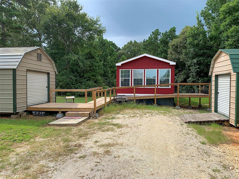 1st image of 41 Oak Shade Ln