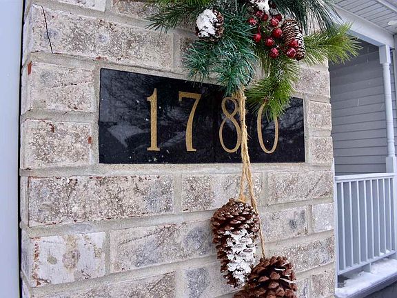 3rd image of 1780 E Inverness Cir