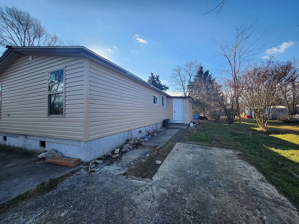 164 Rudolph Ct