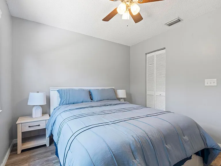 1 Brittany Ln #C — Photo 15