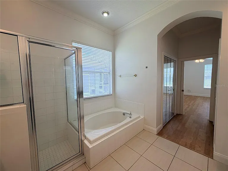 442 Knight Dr — Photo 7