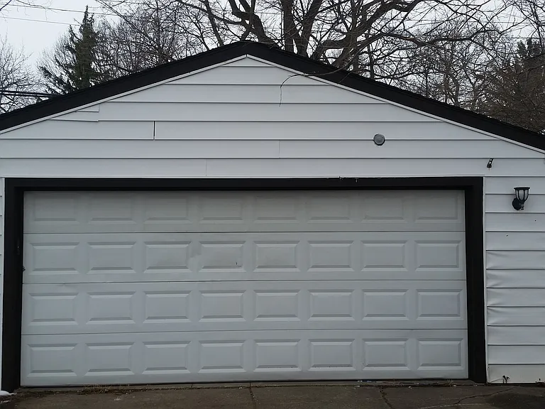 1120 Washtenaw Ave — Photo 15