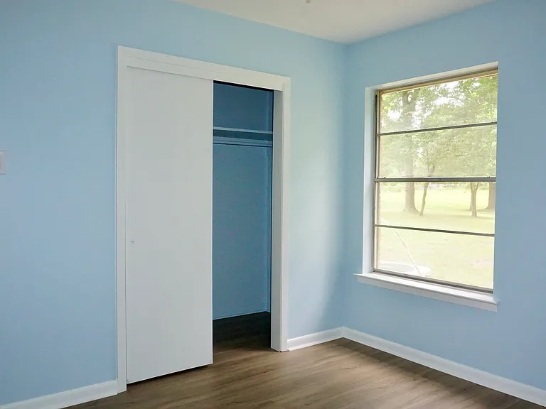 852 Hoyt Rd — Photo 12