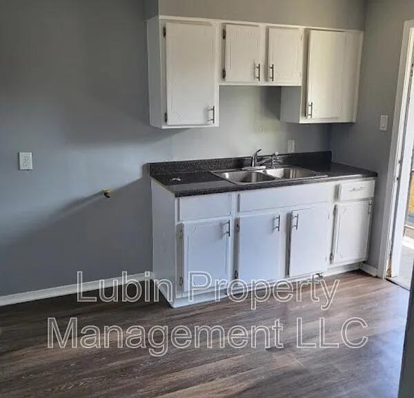 3250 Guernsey Ave #7 — Photo 4