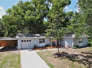 8903 E Lanway Dr, Tampa, FL 33637