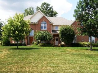 2491 Mission Hill Dr, Perrysburg, OH 43551