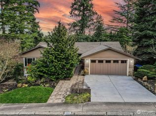 956 178th Ave NE, Bellevue, WA