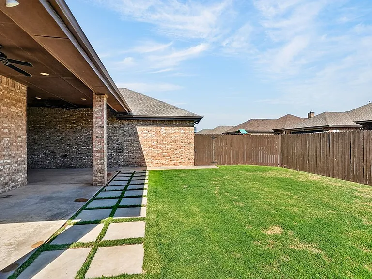 5512 Casa Grande Trl — Photo 30