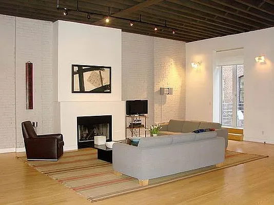 Rented by Stribling | media 6