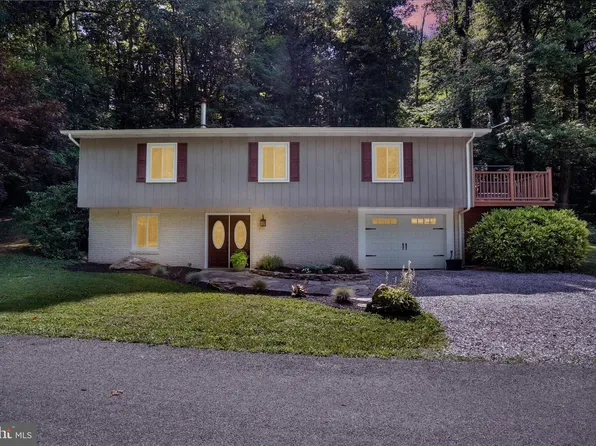 840 Hollow Rd, Delta, PA 17314