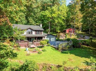 150 Sorghum Dr, Waynesville, NC 28785
