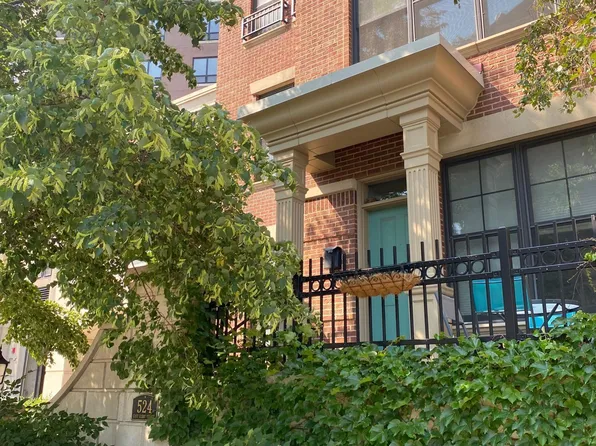 524 E Grant St, Minneapolis, MN 55404