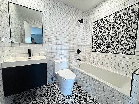 Rented by Pear NYC LLC | media 4