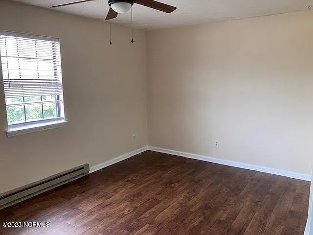 1 bed, 1.0 bath, 571 sqft, $700 — Photo 3