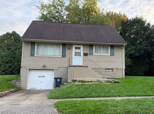 2424 Cooledge Ave, Akron, OH 44305