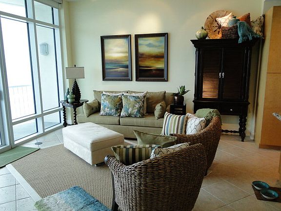 2nd image of 310A Padre Blvd