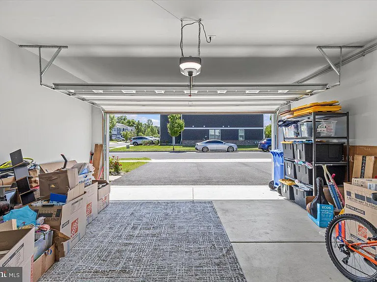 15 Morley Blvd — Photo 41