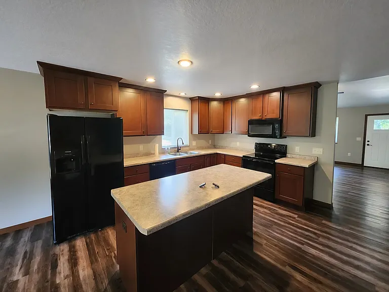 208 Mount Washington Ave — Photo 3