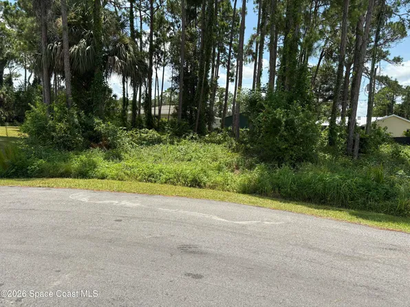1524 Holbrook Rd NW, Palm Bay, FL 32907