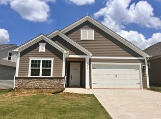 6674 Star Dr, Sherrills Ford, NC 28673