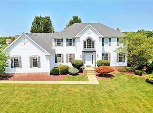 4605 Bunny Trl, Canfield, OH 44406