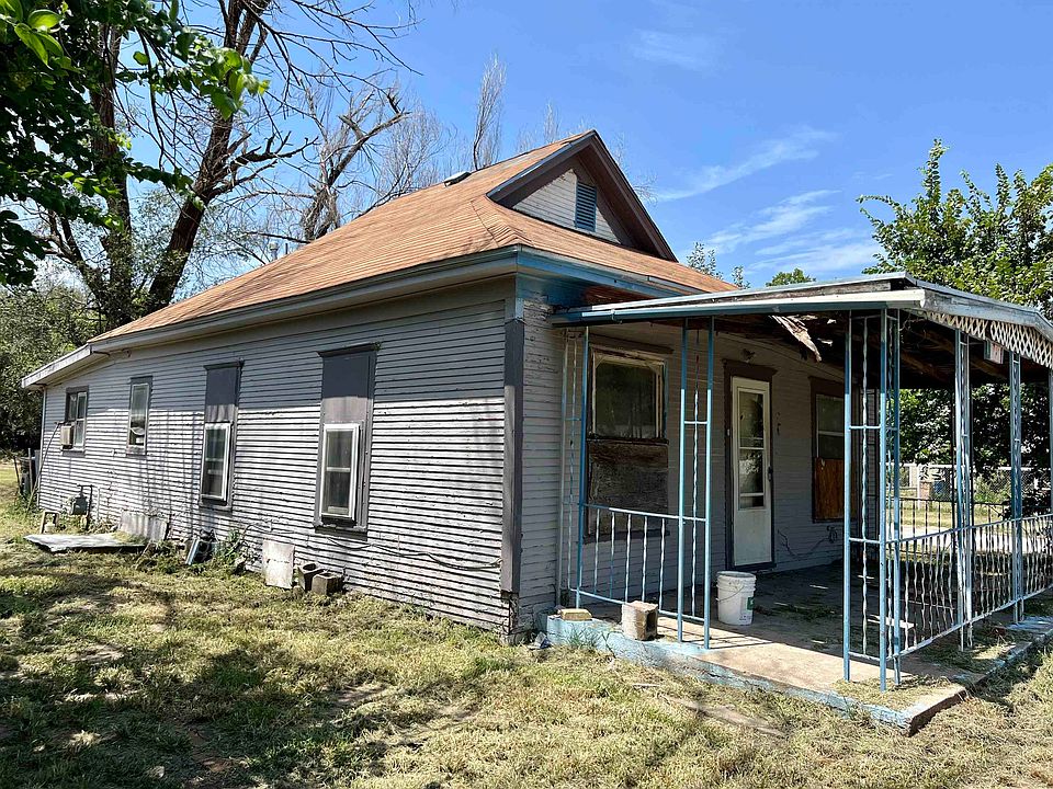 2nd image of 1401 S 4th St