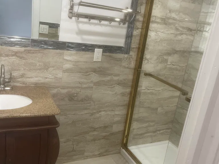 442 New York Ave #2 — Photo 17